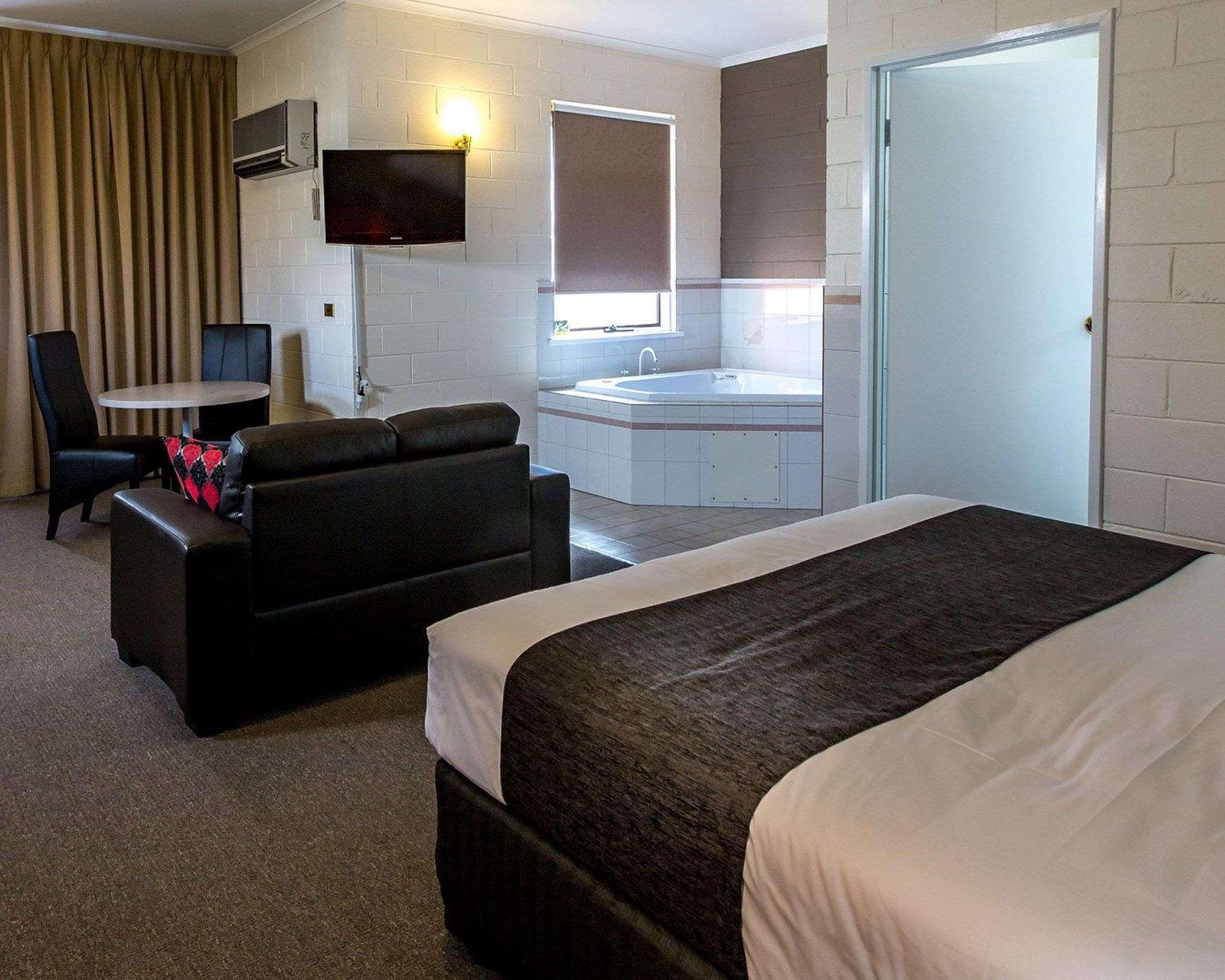 Comfort Inn & Suites King Avenue Sale Ngoại thất bức ảnh