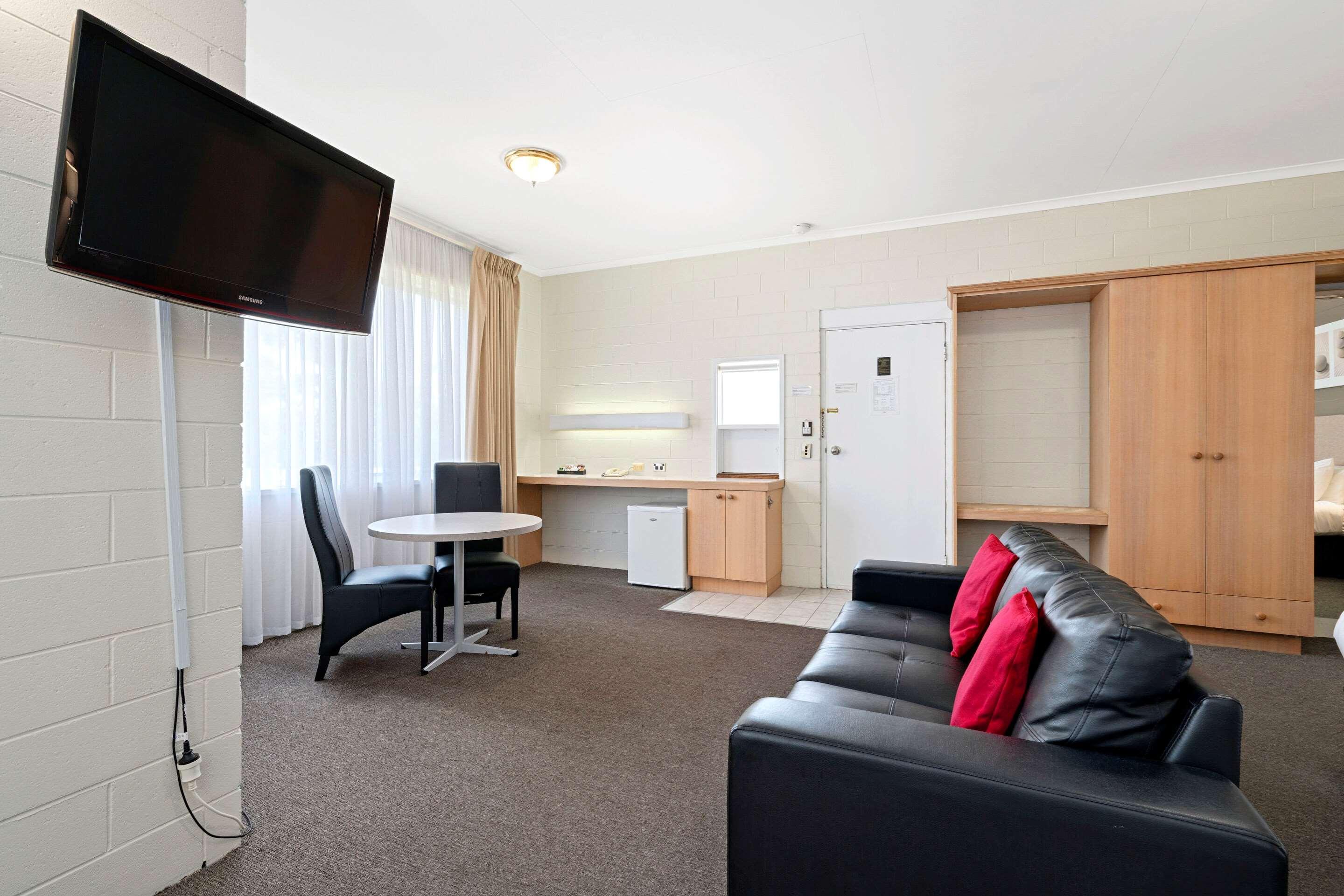 Comfort Inn & Suites King Avenue Sale Ngoại thất bức ảnh