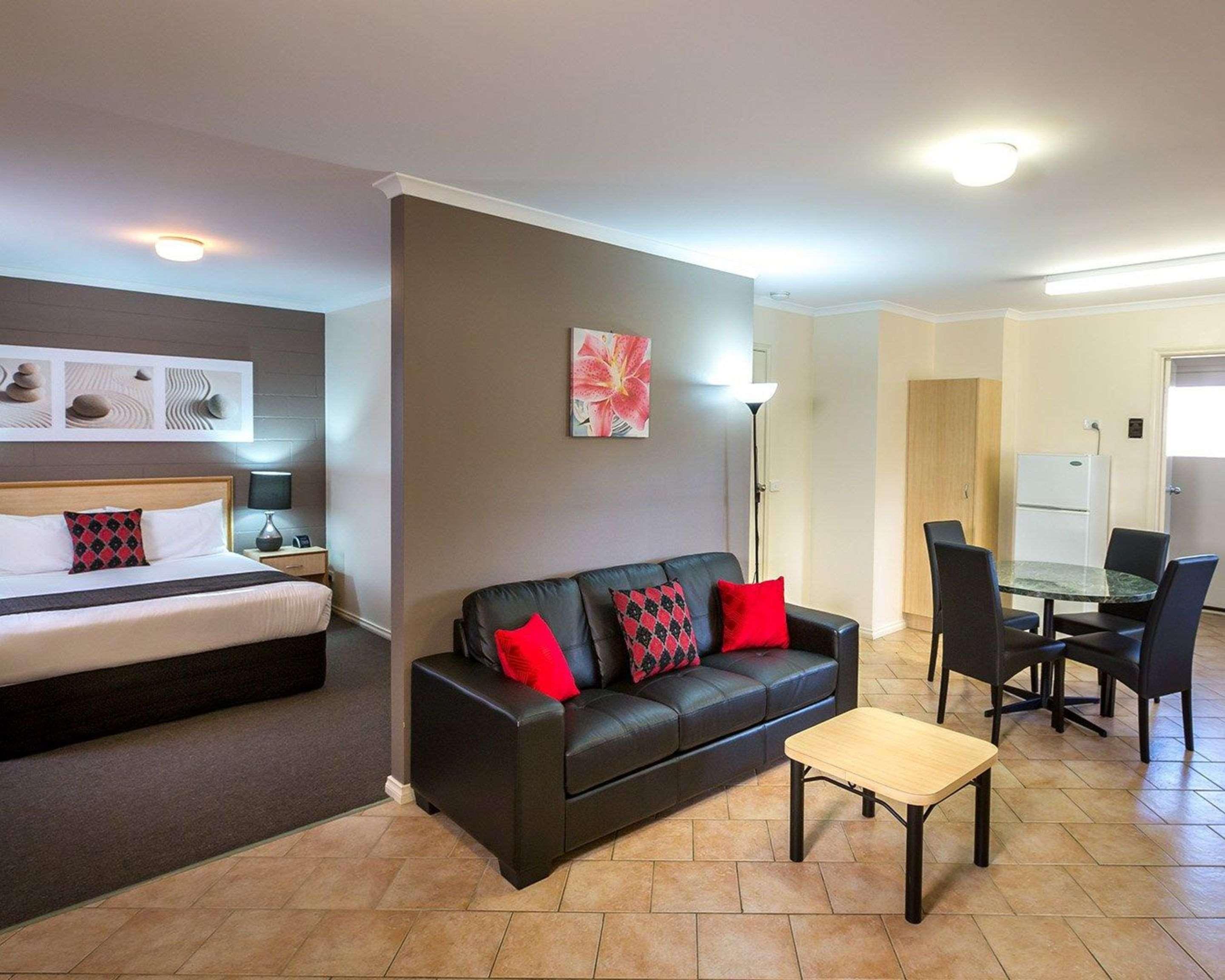 Comfort Inn & Suites King Avenue Sale Ngoại thất bức ảnh